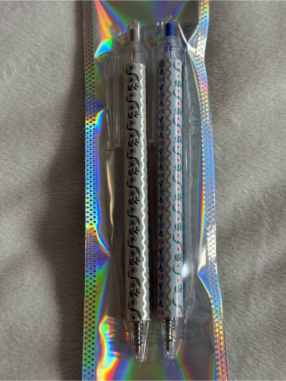 Explosive Cat Notebook and Pen Set- NWT - Picture 4 of 4